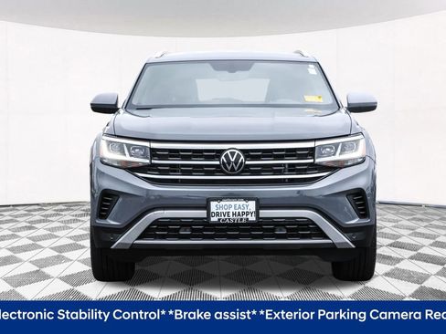 Used 2023 Volkswagen Atlas Cross Sport SE w/ Black Wheel Package image 9