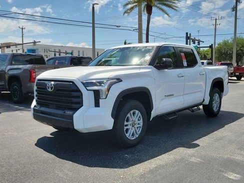 New 2026 Toyota Tundra SR5 AWD/4WD image 2