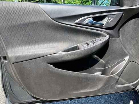Used 2018 Chevrolet Malibu LS FWD image 24