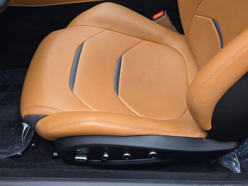 Used 2017 Ferrari GTC4Lusso V12 image 37