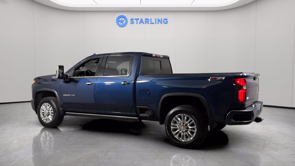 Used 2022 Chevrolet Silverado 2500 High Country w/ Technology Package AWD/4WD image 5