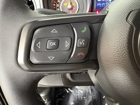 New 2026 Jeep Gladiator Sport AWD/4WD image 24