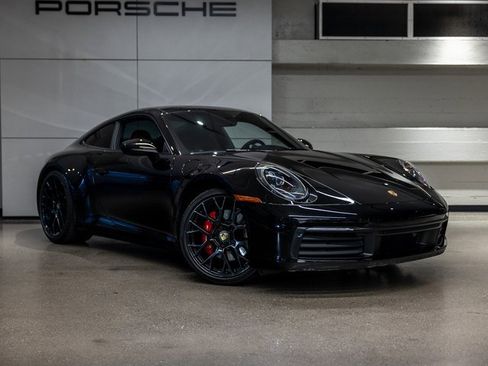 Used 2024 Porsche 911 Carrera 4S image 10