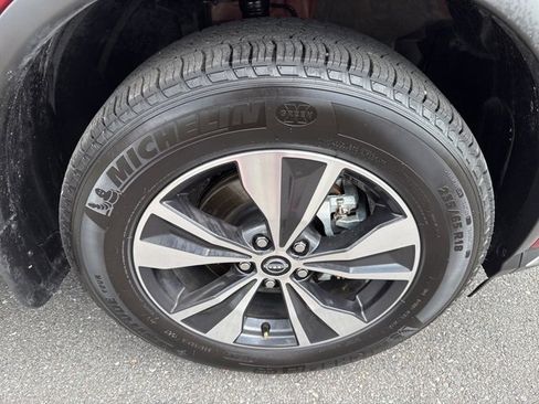 Used 2024 Nissan Murano SV image 33