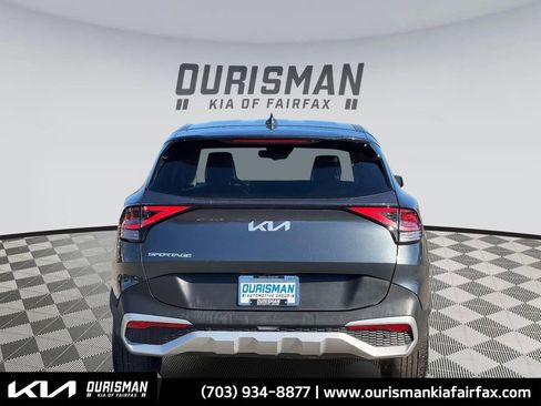 Used 2024 Kia Sportage EX image 4