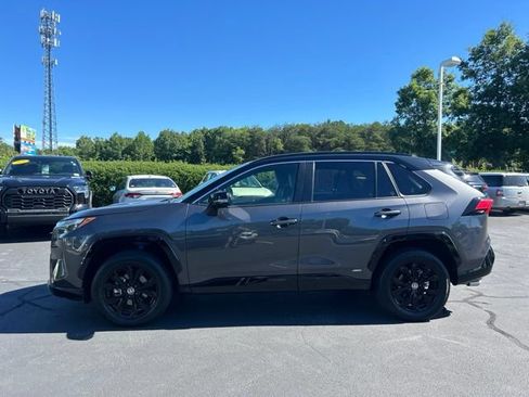 Used 2025 Toyota RAV4 XSE w/ Advanced Technology Package AWD/4WD image 12