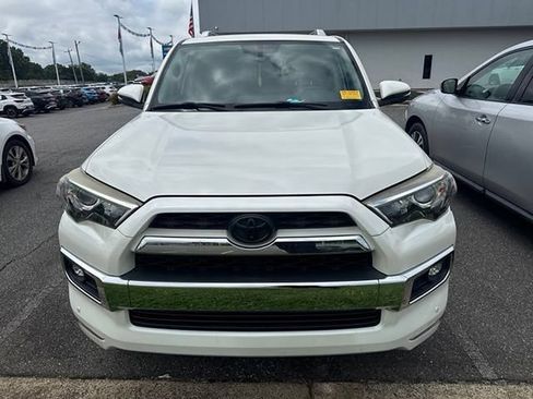 Used 2018 Toyota 4Runner Limited AWD/4WD image 2