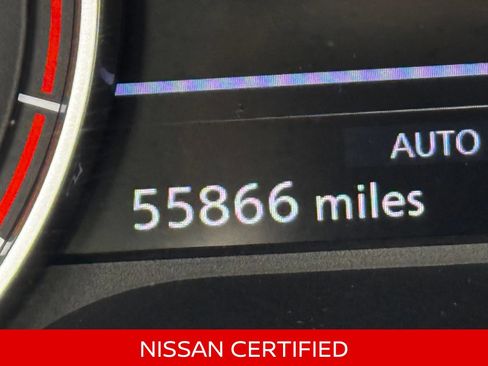Certified 2025 Nissan Rogue SV AWD/4WD image 17