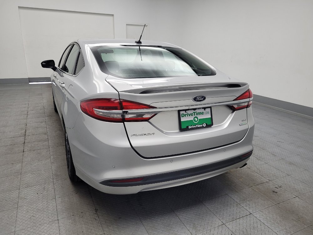 Used 2018 Ford Fusion SE w/ Equipment Group 201A FWD image 6