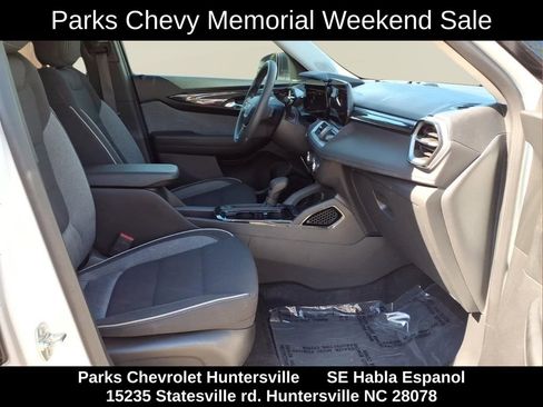 Certified 2024 Chevrolet TrailBlazer LS w/ LS Convenience Package FWD image 34