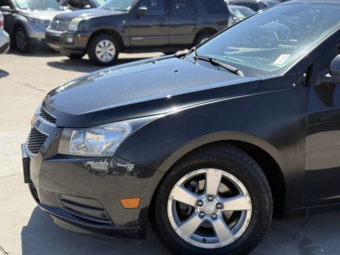 Used 2012 Chevrolet Cruze LT image 11