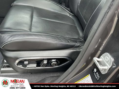 Used 2022 Jeep Grand Cherokee Overland AWD/4WD image 19