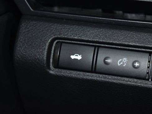 Used 2024 Nissan Altima 2.5 SV image 18