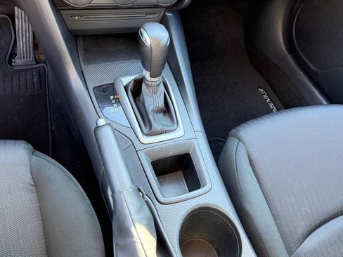 Used 2014 MAZDA MAZDA3 i Sport image 24