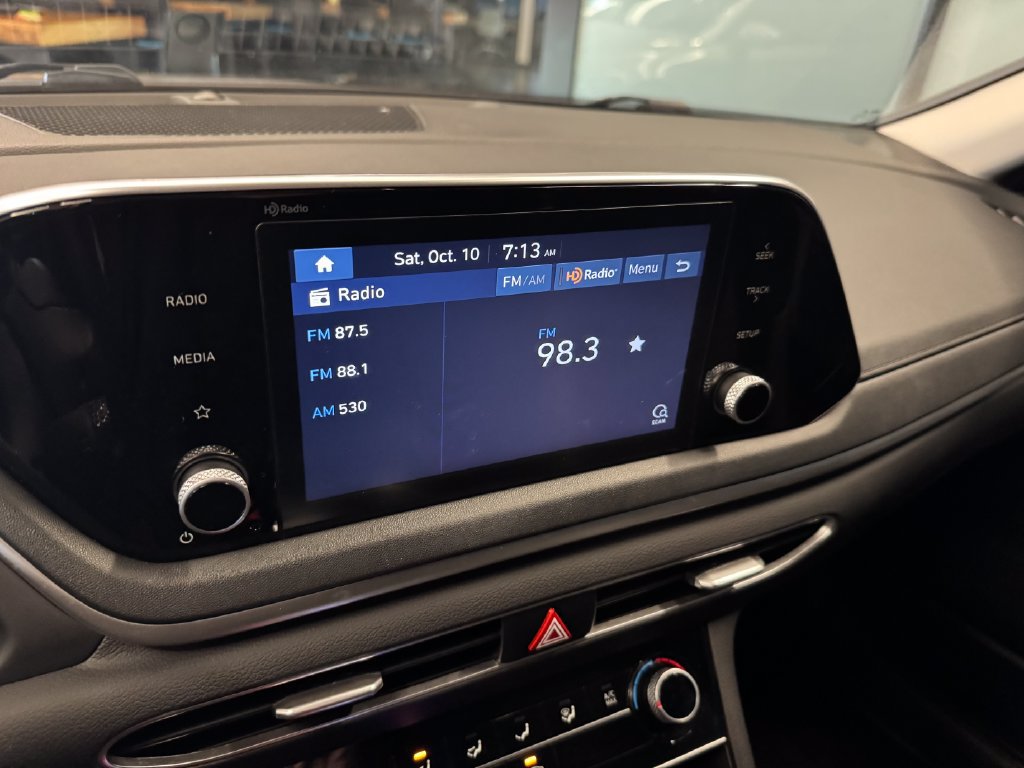 Used 2023 Hyundai Sonata SE FWD image 13