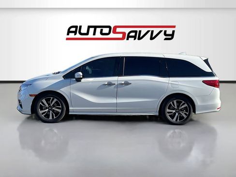Used 2019 Honda Odyssey Elite image 4