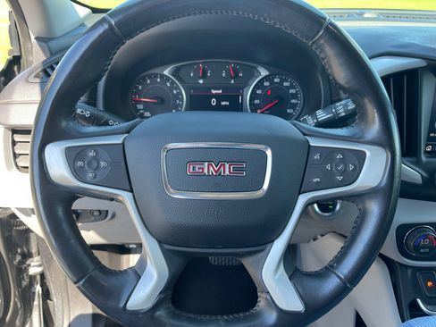 Used 2019 GMC Terrain SLT image 18