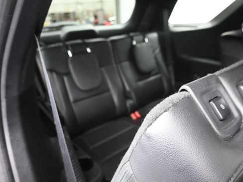 Used 2020 Ford Explorer ST AWD/4WD image 11