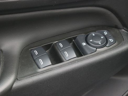 Used 2024 Chevrolet Equinox LT AWD/4WD image 15