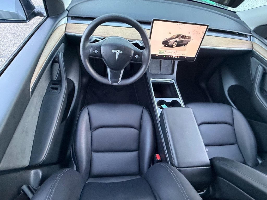Used 2023 Tesla Model Y Long Range AWD/4WD image 11