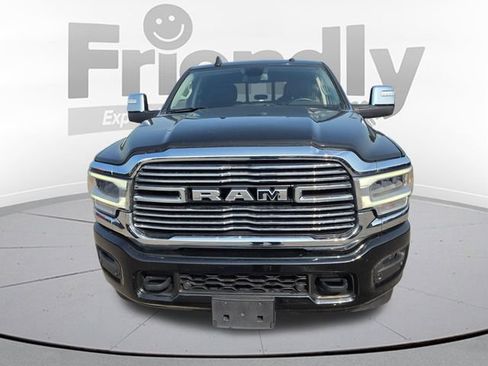 Used 2024 RAM 2500 Laramie AWD/4WD image 3
