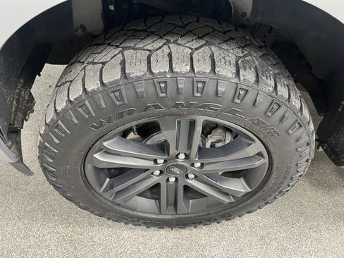 Used 2021 Ford F150 Lariat w/ Equipment Group 502A High image 15