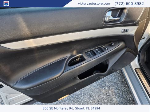 Used 2011 INFINITI G37 Journey w/ Premium Pkg image 38
