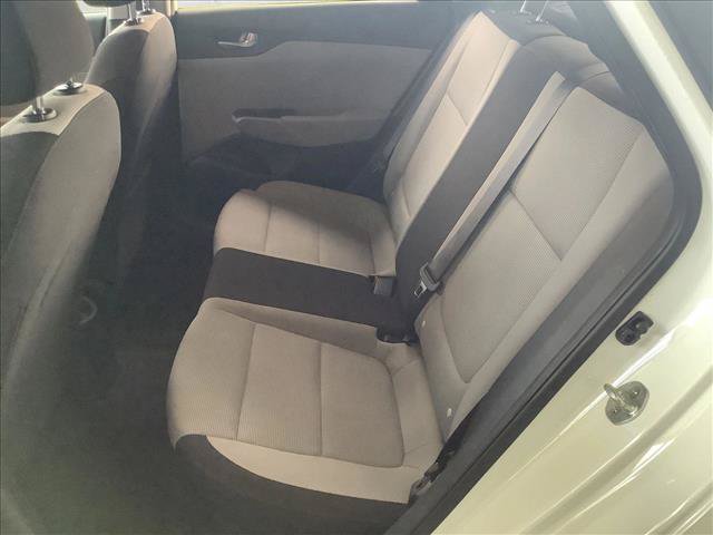 Used 2018 Hyundai Accent SE FWD image 18
