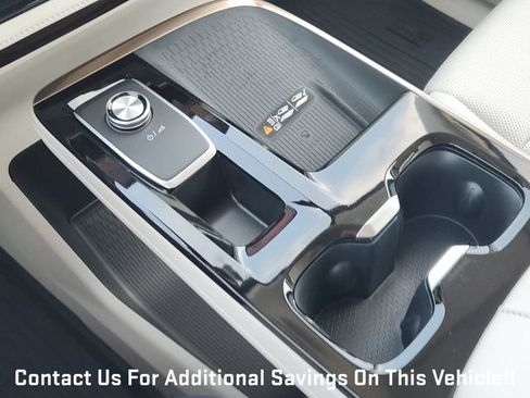 New 2026 Buick Enclave Avenir w/ Super Cruise Package FWD image 15