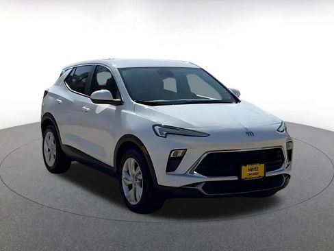 Used 2025 Buick Encore GX Preferred FWD image 3