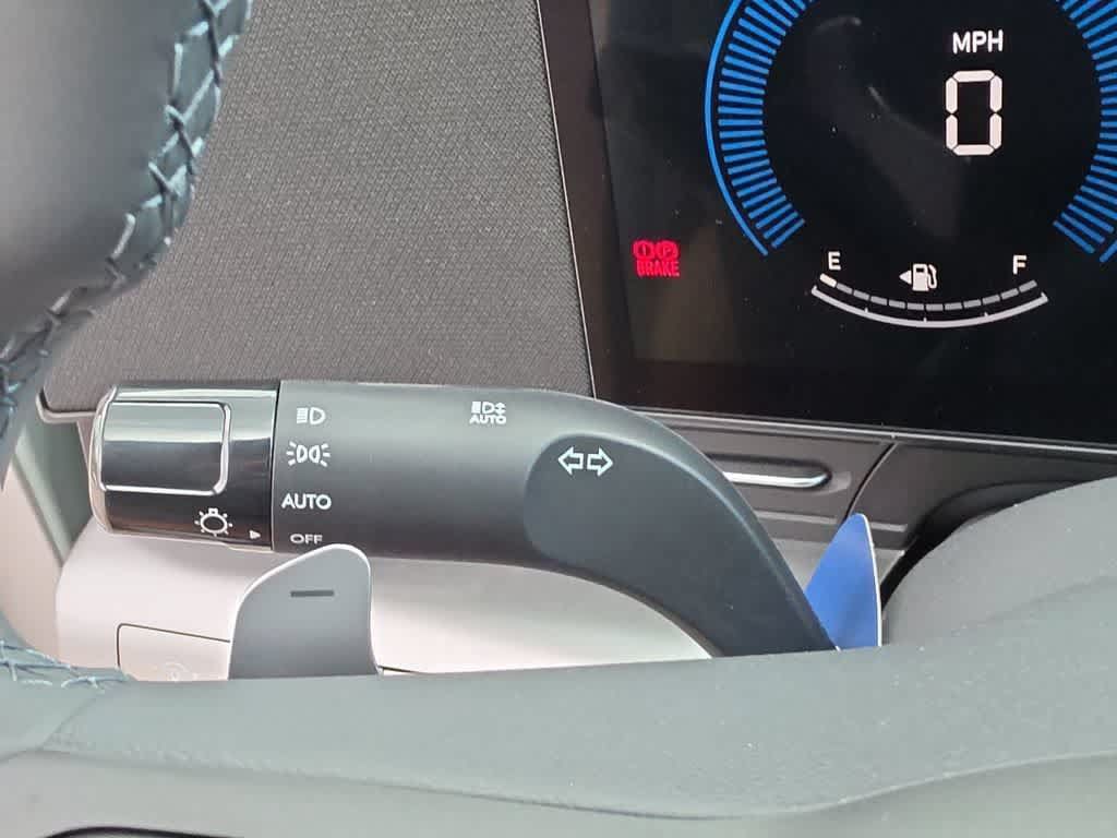 New 2026 Hyundai Kona SEL Premium FWD image 27