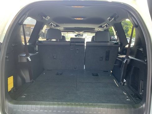Used 2023 Lexus GX 460 Premium w/ Premium Package AWD/4WD image 34