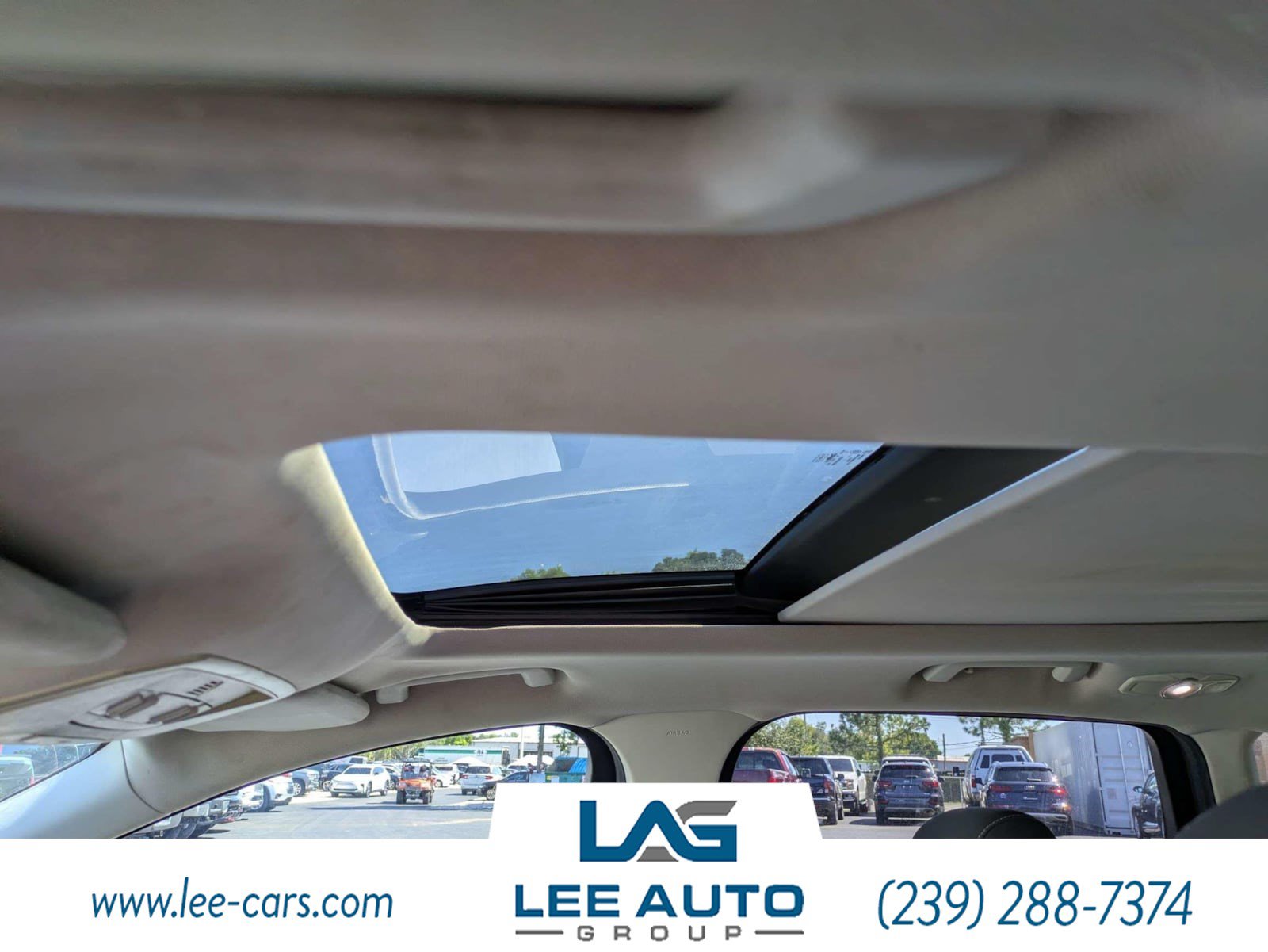 Used 2017 Ford Escape SE FWD image 18