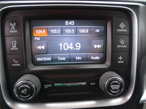 Used 2016 RAM 1500 4x4 Crew Cab Outdoorsman image 18