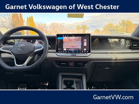 New 2026 Volkswagen Tiguan SE R-Line AWD/4WD image 12