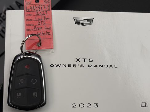 Certified 2023 Cadillac XT5 Premium Luxury image 38