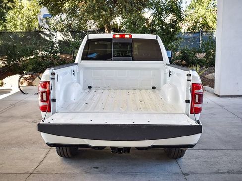 Used 2024 RAM 2500 Laramie w/ Safety Group image 27