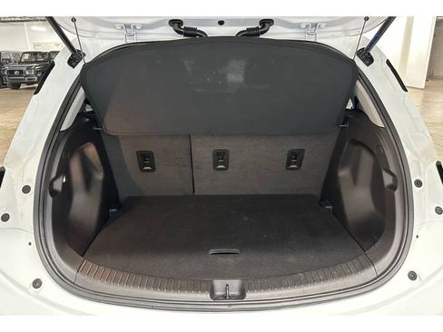 Used 2023 Chevrolet Bolt LT w/ Infotainment Package FWD image 15