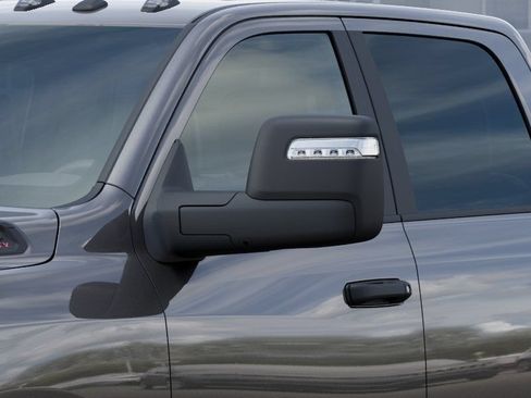 New 2026 RAM 2500 Big Horn AWD/4WD image 15