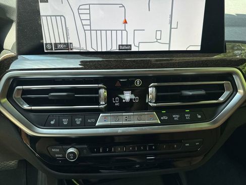 Used 2024 BMW X3 xDrive30i w/ Convenience Package image 24