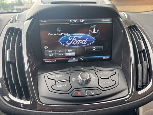 Used 2013 Ford Escape SEL AWD/4WD image 3