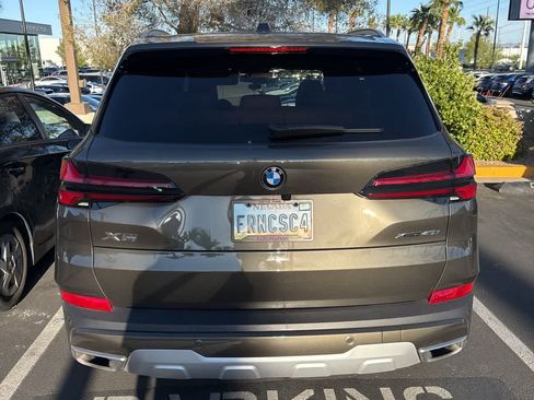 Used 2025 BMW X5 xDrive40i w/ Premium Package image 7
