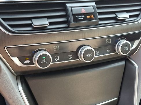 Used 2020 Honda Accord LX image 15