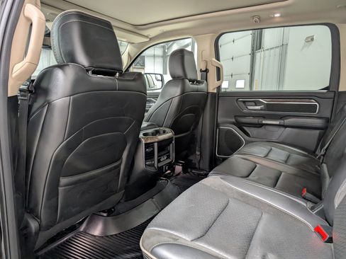 Used 2019 RAM 1500 Laramie image 19
