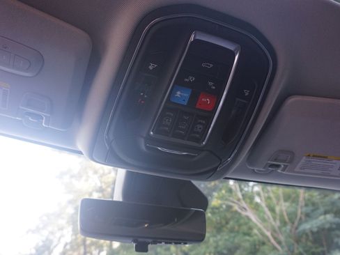 Used 2023 Jeep Grand Cherokee 4WD 4xe w/ Luxury Tech Group II image 34