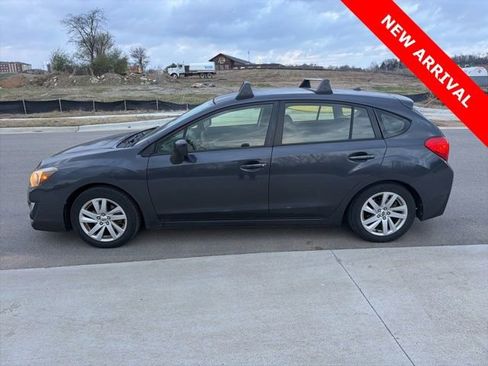 Used 2016 Subaru Impreza 2.0i Premium image 6