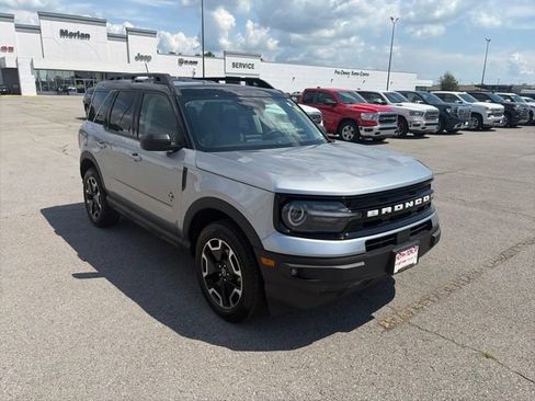Used 2023 Ford Bronco Sport Outer Banks AWD/4WD image 8