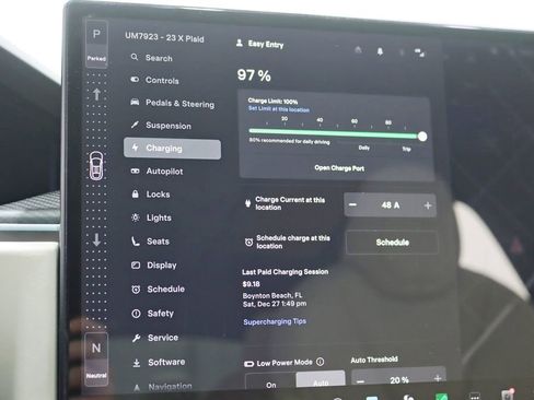 Used 2023 Tesla Model X Plaid image 23