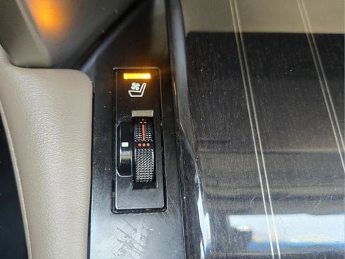 Used 2021 Lexus GX 460 Premium image 18