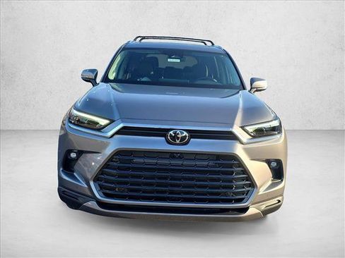 New 2026 Toyota Grand Highlander Limited image 10